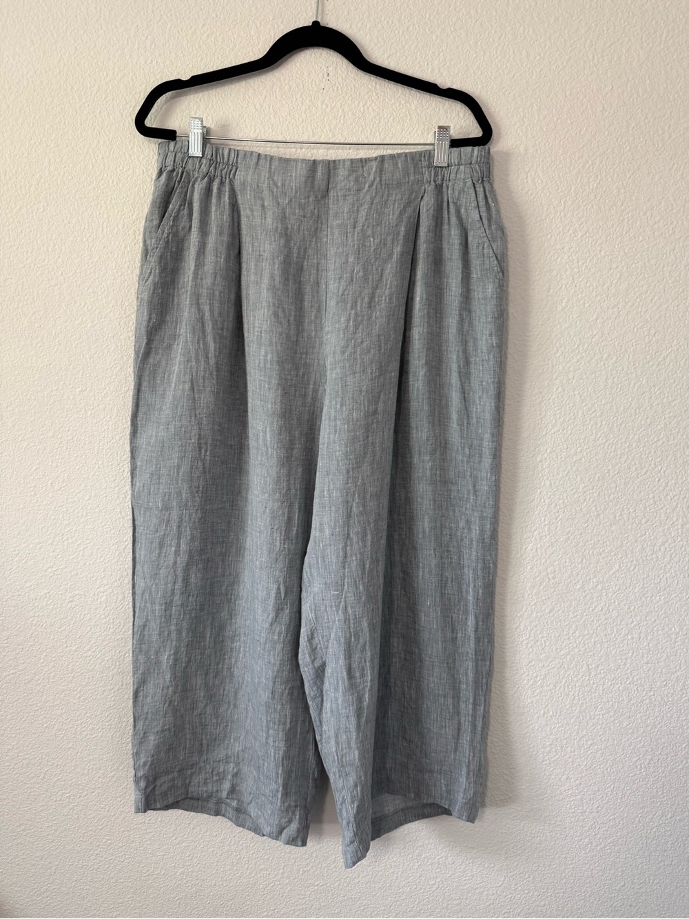 Eileen Fisher Light Gray Wide-Leg Linen Blend Pants
